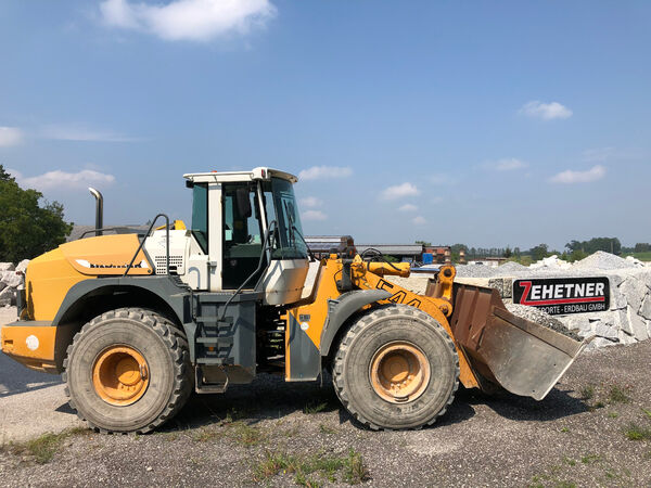 Liebherr L 544