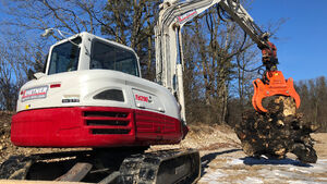 Bagger mit Spaltzange