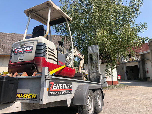 Takeuchi TB016