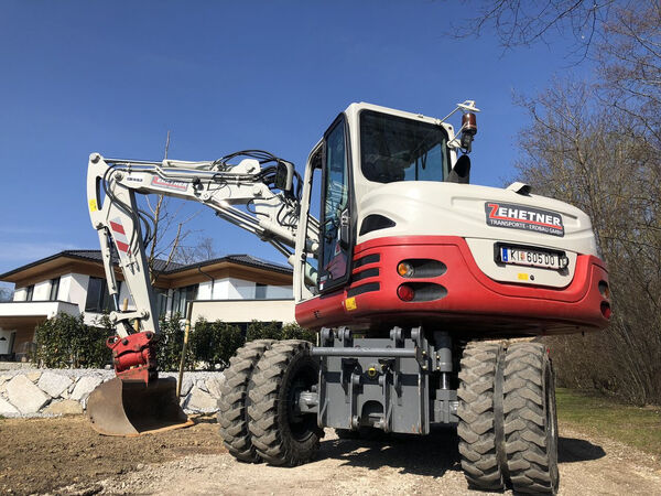 Takeuchi TB295W