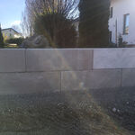 Betonblockmauer Seitenansicht